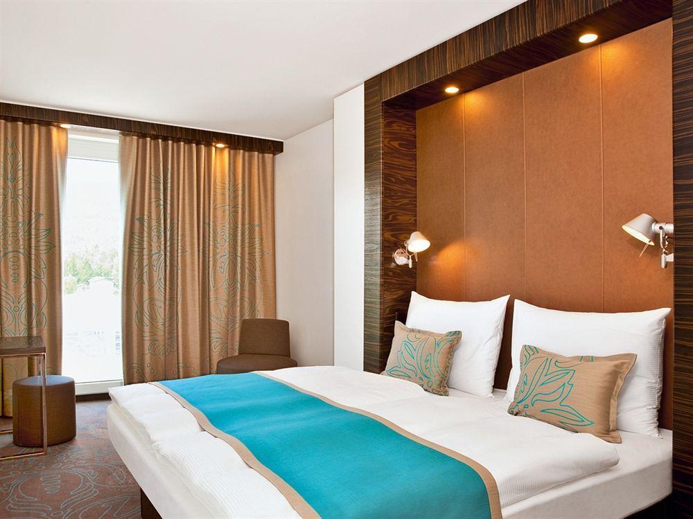 Hotel One München-westend München